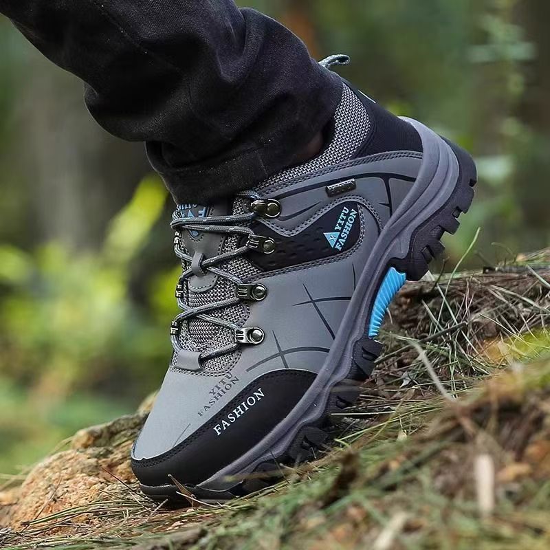 UrbanEdge™ Men’s Low-Top Outdoor Casual Sneakers - Luxurieglam