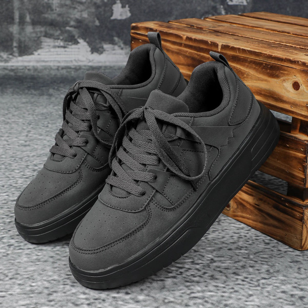 New Thick Bottom Frosted Skateboard Couple Vintage Fashion Outdoor Casual Shoes Maillard Lady Sneaker - Luxurieglam