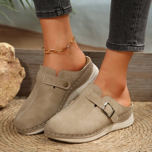 Women’s Wedge Slippers with Rivet Metal Buckle - Luxurieglam