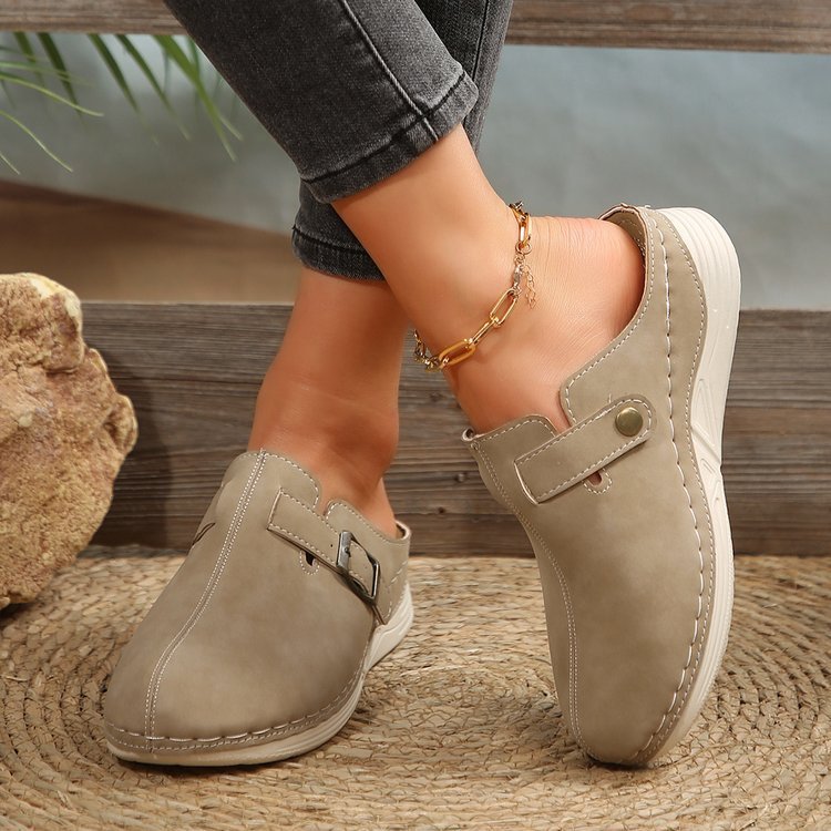 Women’s Wedge Slippers with Rivet Metal Buckle - Luxurieglam